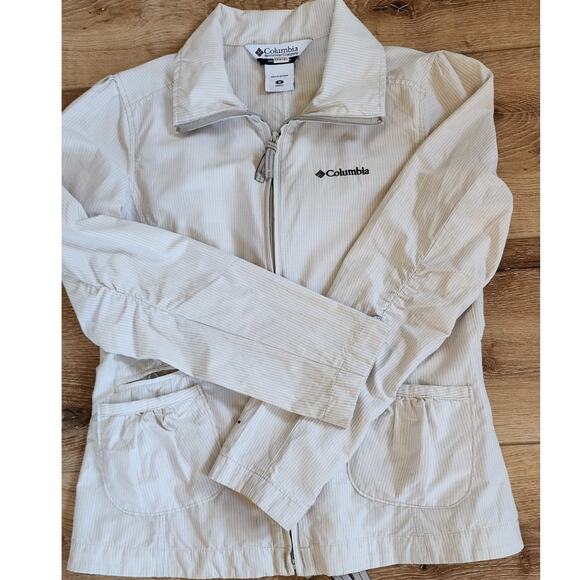 Columbia Omni Shade Lightweight tan and white striped Women's Jacket Size Medium - Picture 1 of 12